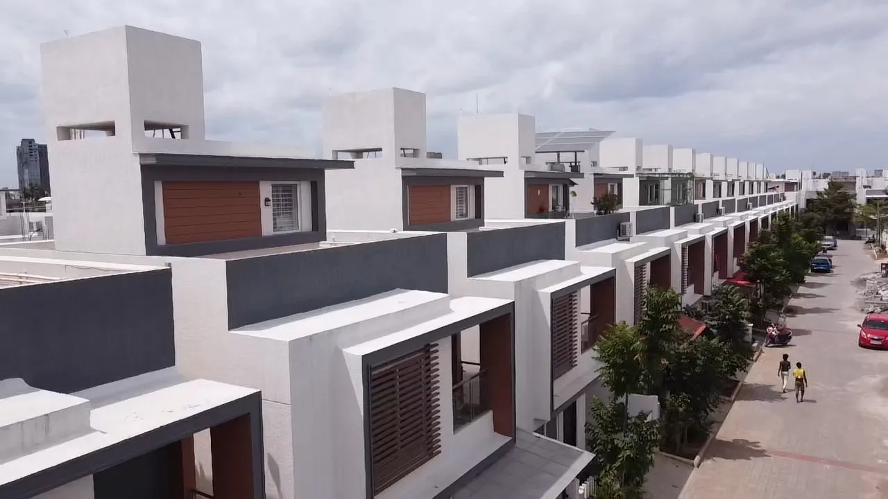 Villa for sale in Medavakkam